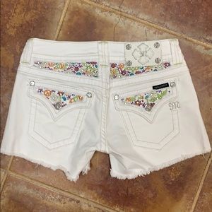Miss Me Peace Love Embellishment White Shorts